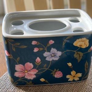 Andre Richard porcelain floral toothbrush holder JAPAN BLUE PINK